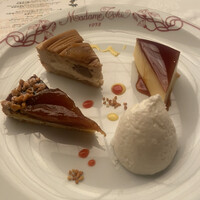 マダム・トキ - 