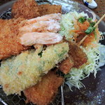 味処てっ平 - ランチサービス　えび・ヒレ・やさい　1.450円+税