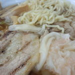 花鳥風月 - エビもチャーシューも美味しいです♪(*^^)v