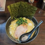 Ramen Nishikiya - 醤油ラーメン