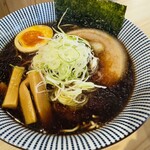 ひだ 中華そば 陣屋 - ひだ中華そば
極細ちぢれ麺
魚介系あっさりスープ