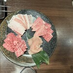 焼肉 天神 - 