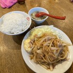 ラーメン黄金 - 料理写真: