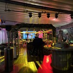 CE LA VI RESTAURANT & SKY BAR - 