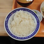 Taishuushokudou Sutando Sonoda - ふっくらと炊きあがったご飯も美味しい。お代わりできます。