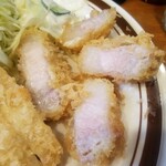 とん平 - 断面❗素晴らしい　ロースカツライス　1,500円