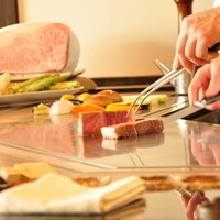 オー・ボン・ヴィヴェール - ランチ・ディナー共に¥7,500〜