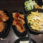 2000円 食べ放題飲み放題 居酒屋 おすすめ屋 - 揚げ物たち(2024.1.28)