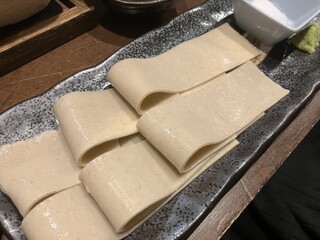 炙りもんと蕎麦 満月 - 十割蕎麦の刺身と炙り焼き