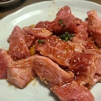 焼肉 大香園 - カルビ