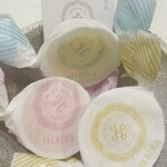 四季菓子の店 HIBIKA - ポルボロン　３個入り