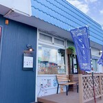 FUNFOOD Gina - 青いのぼりが旗めいてます♪
