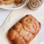 FUNFOOD Gina - パンダ焼き(￥200〜￥250くらい)！かわいい♪揚げチーズと揚げカスタードを何個か買って、家族へお土産♪
