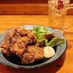 Nomidokoro Darumasan - 若鶏の唐揚げ＆フォア・ローゼズのハイボール