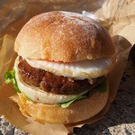 ベーカリーキッチン ラッグルッピ - 和牛ハンバーグ入り　280円！