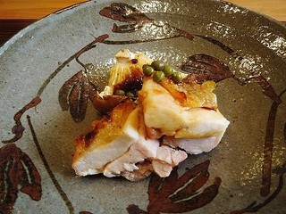 Fuji Yoshi - 焼き物　地鶏と原木椎茸の炭火焼き、山椒醤油