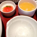 Oshokujidokoro Shikisai - 杏仁豆腐とスープとレッグの骨入れ