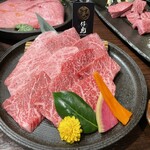 備長炭焼肉としゃぶしゃぶ 仔虎 国分町店 - 