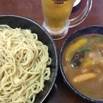 晴 - ピリカラカレーでビールとあう！