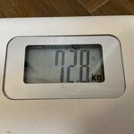 スーパーセンタートライアル - 72.8kg。