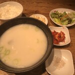 炭火焼肉・韓国料理 KollaBo - 