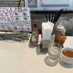 バンビ - スープ、胡麻ドレッシングなど