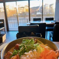 藁焼きと水炊き 葵 - 水炊きと鴨川