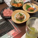 焼肉ホルモン酒場 韓の台所 - 