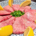 たまには焼肉マルヒ - 