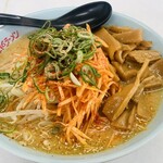 Kurumaya Ramen - ネギ味噌ラーメンメンマトッピング。味のインパクト大。