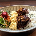 Ajian Rizoto Raunji Touan - 鹿肉のハンバーグタルタル丼@1320円