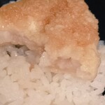 Tokusei Tempura - ご飯上にレンコン