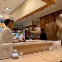 新宿割烹 中嶋 - 店内