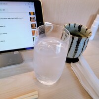 立喰 鮨となり - ドリンクは芋ソーダ、富乃宝山、鹿児島県、ドリンクや追加はタブレットでオーダー