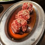 Yakiniku Horumon Bonzu - 黒毛和牛の飲めるロース