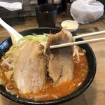 麺屋 奏 - ボリューム満点チャーシュー。