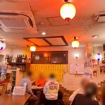 マサルヤ飯店 - ラストオーダーギリギリだったけど、店内は活気に包まれてる♪