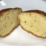 C'EST UNE BONNE IDEE - マラサダ(シナモン) 断面