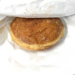 C'EST UNE BONNE IDEE - マラサダ(シナモン) 手を汚さず食べられる袋に入ってます