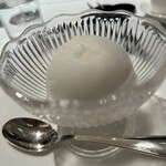 中国料理 星ヶ岡 - ライチのシャーベット、爽やかに締め