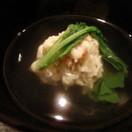 虎白 - 松葉蟹の真丈のお椀