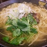 Shina sobaya - 炭火焼鶏麺(700円)＋大盛り(＋200円)