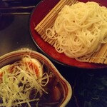 五島うどんと酒菜 はちびら - 