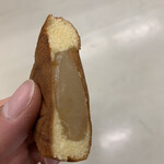 にしき堂  - お餅が入った不思議なもみじ饅頭