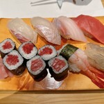 Sushi Marumoto - 石鯛、平目、鯛、赤身、車海老、甘海老、鉄火巻き