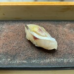 すし匠 - えぼ鯛昆布〆のにぎり