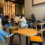 STARBUCKS COFFEE - 店内