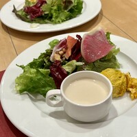 Osteria UVA RARA 横浜 - 