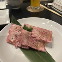 老舗精肉店直送 千種焼肉 飛騨牛の奴隷 千種店 - 