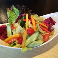 天然うなぎ しま村 - 生野菜（1,050円）